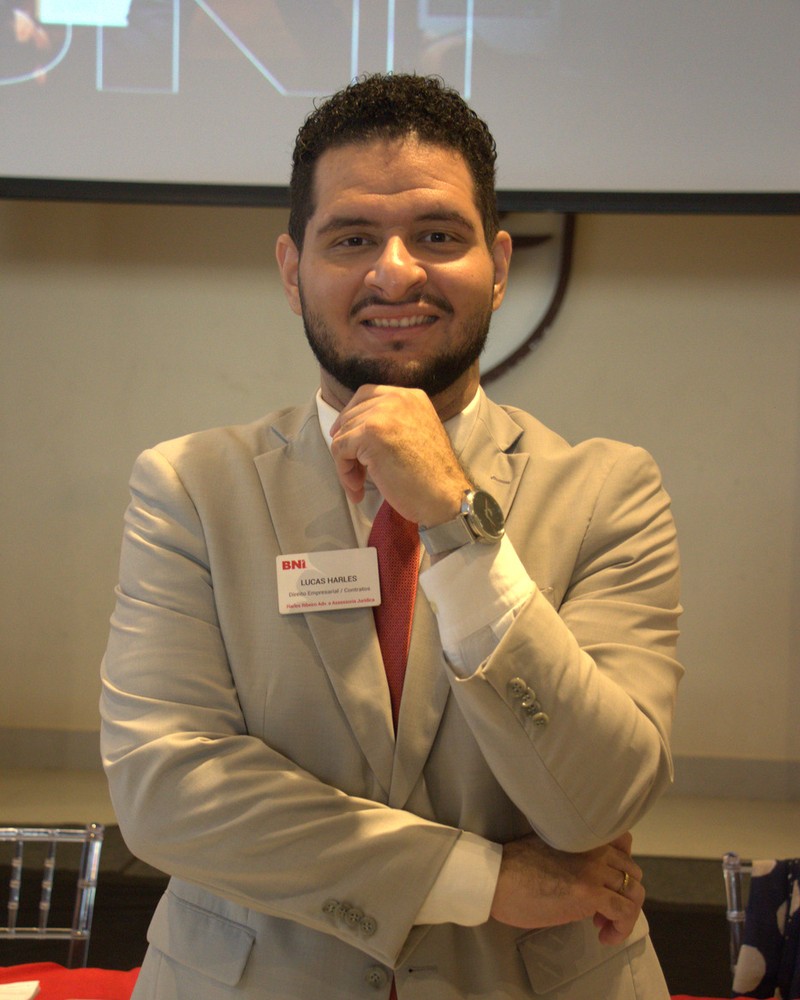 Dr. Lucas Harles, advogado